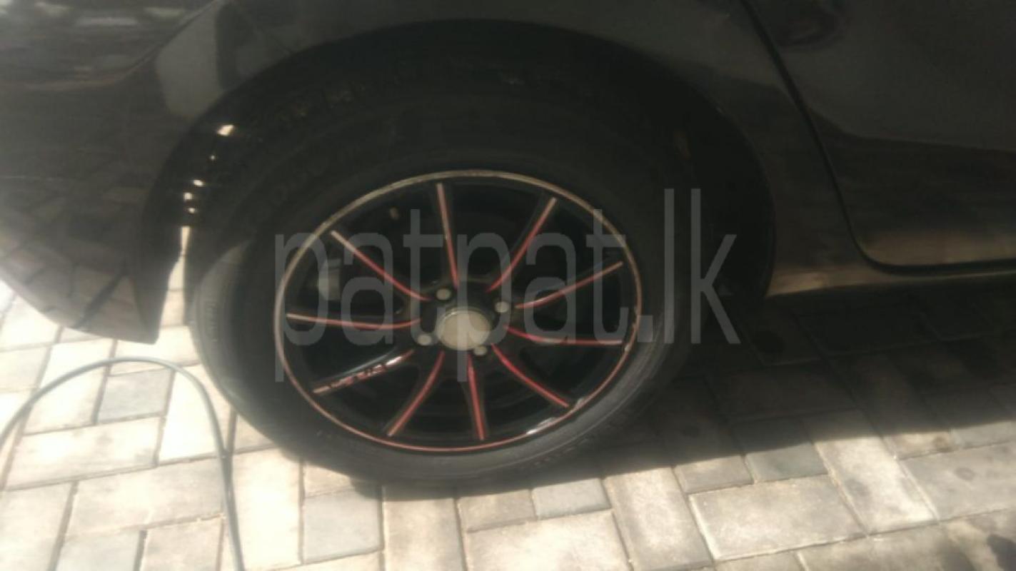 Advertisement image 4