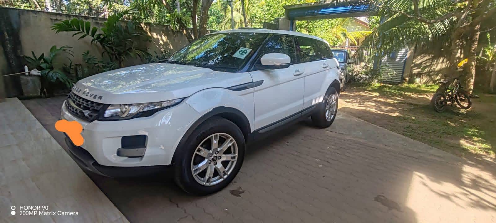 Toyota Land Cruiser Prado 2013 - பயன்படுத்தப்பட்டது SUV sale in Sri Lanka - patpat.lk