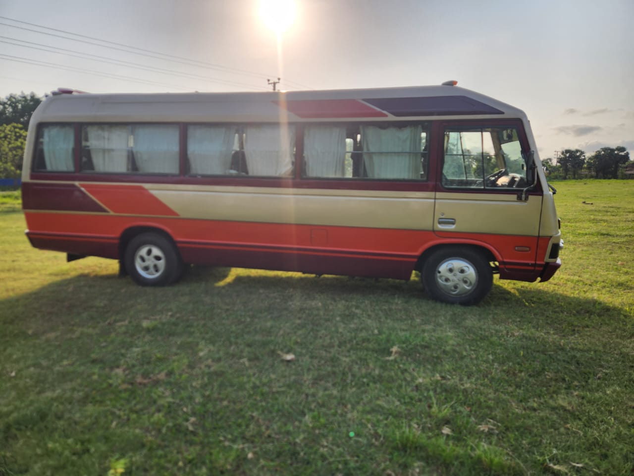 Isuzu Journey 1991 - பயன்படுத்தப்பட்டது பஸ் sale in Sri Lanka - patpat.lk