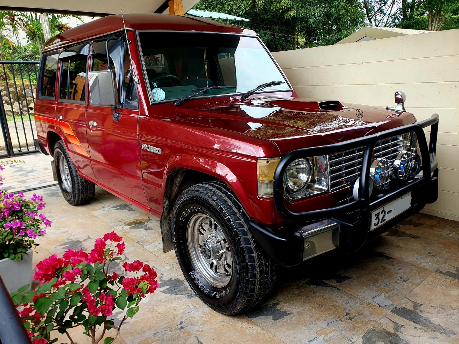 Mitsubishi Pajero 1990 - Used SUV sale in Sri Lanka - patpat.lk