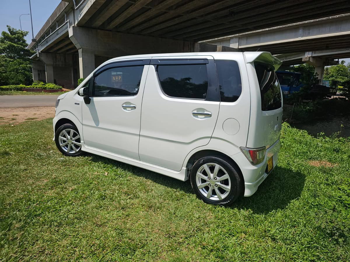 Suzuki Wagon R 2017 - Used Car sale in Sri Lanka - patpat.lk