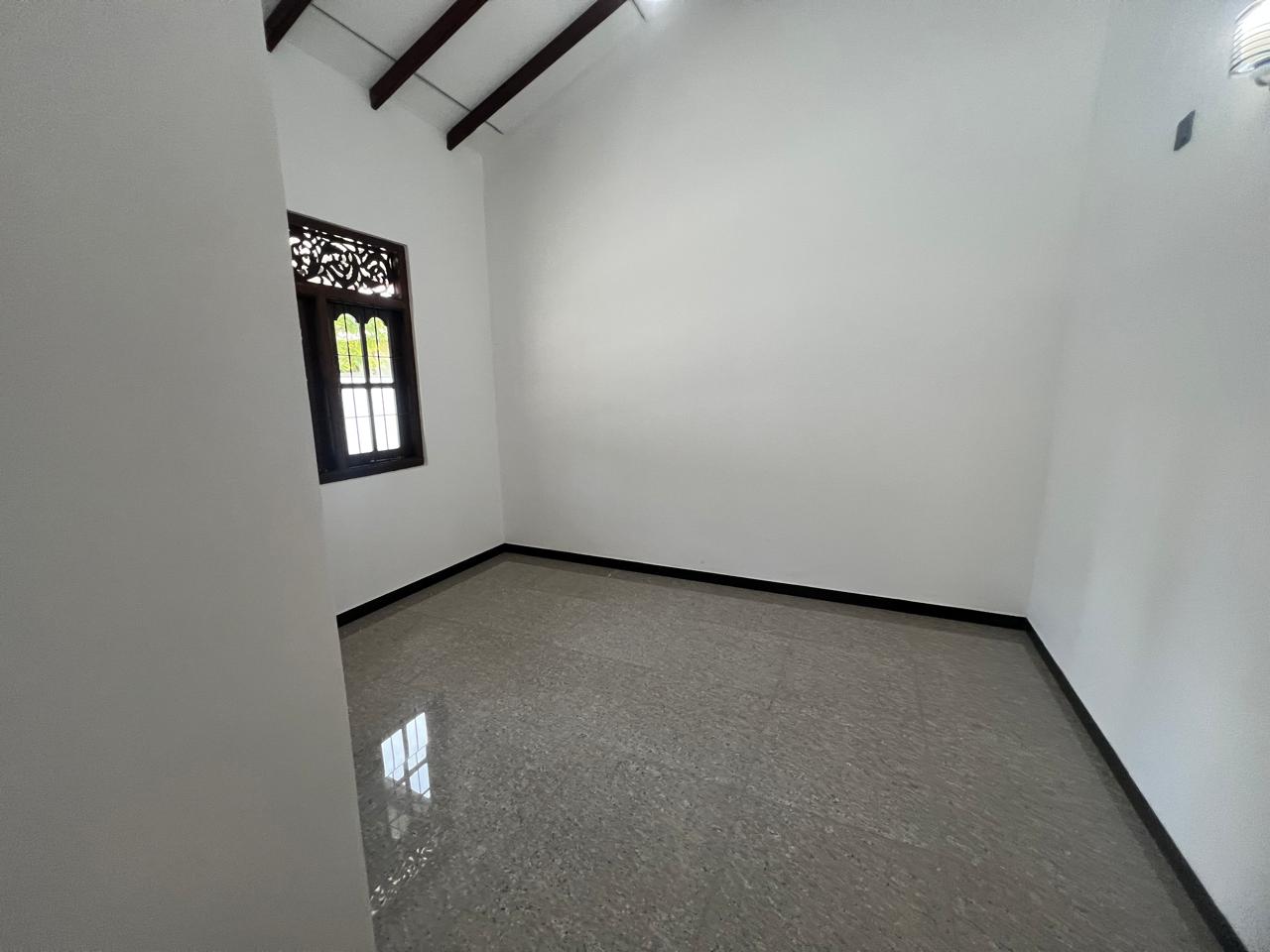 House for Sale in Ja-Ela