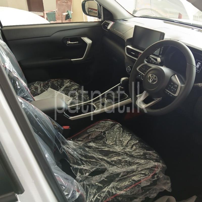 Advertisement image 6