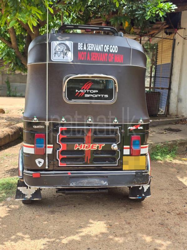 Bajaj Three Wheel 2012 - பயன்படுத்தப்பட்டது முச்சக்கர வண்டி sale in Sri Lanka - patpat.lk