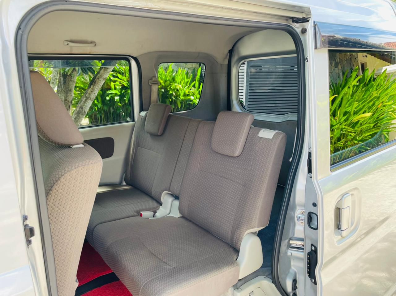 Nissan Clipper 2017 - பயன்படுத்தப்பட்டது வேன் sale in Sri Lanka - patpat.lk