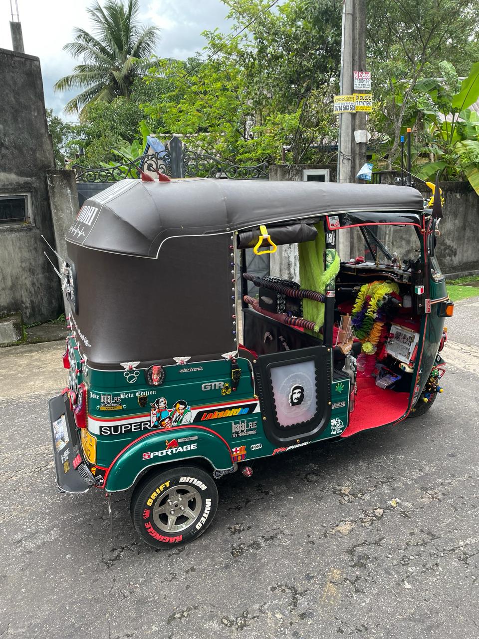 Bajaj 2 stroke 2005 - பயன்படுத்தப்பட்டது முச்சக்கர வண்டி sale in Sri Lanka - patpat.lk