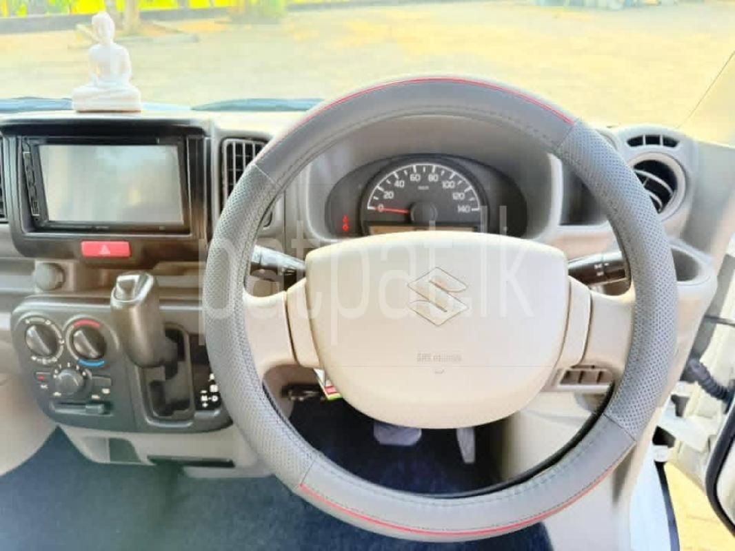 Advertisement image 6