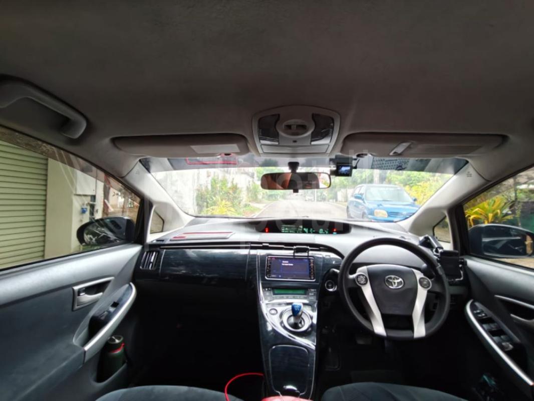 Toyota Prius 2009 - Used Car sale in Sri Lanka - patpat.lk