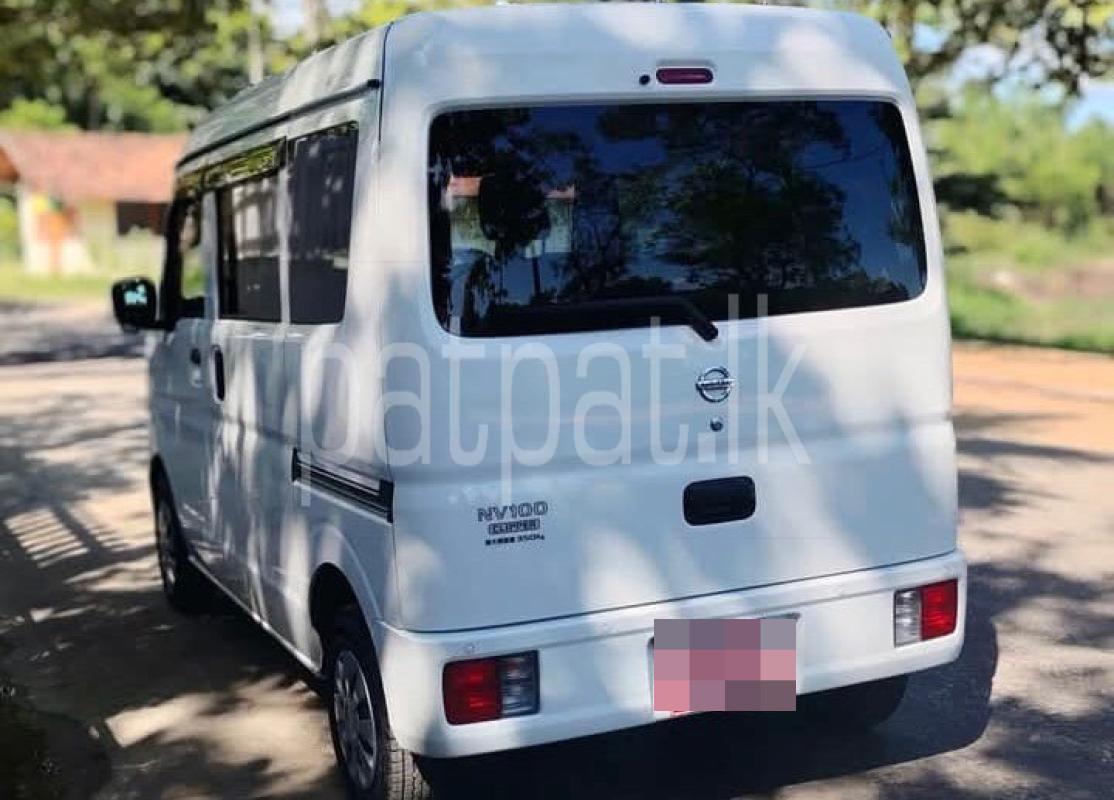 Advertisement image 4