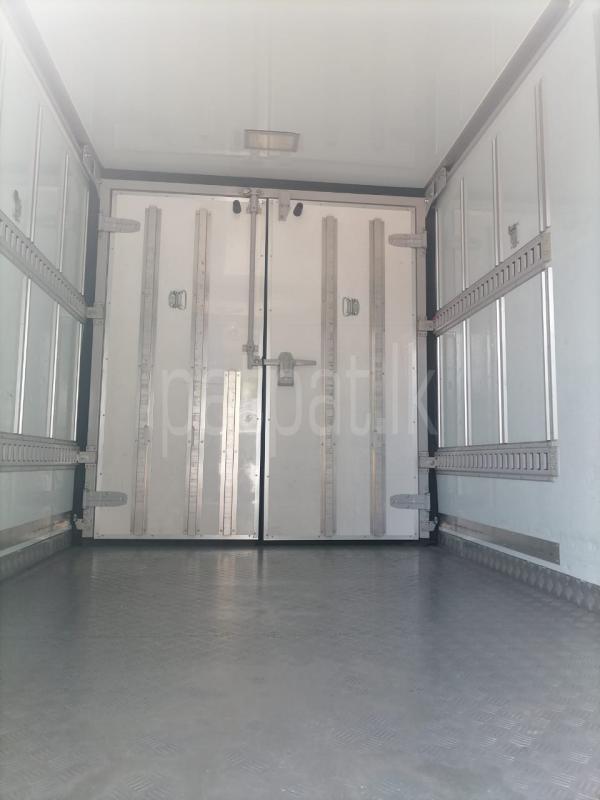 Advertisement image 6