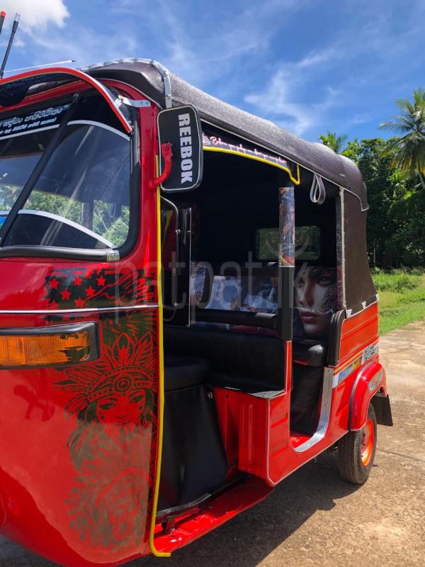 Bajaj Three Wheel 2005 - பயன்படுத்தப்பட்டது முச்சக்கர வண்டி sale in Sri Lanka - patpat.lk