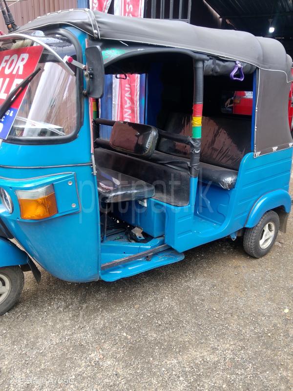 Bajaj Three Wheel 2011 - பயன்படுத்தப்பட்டது முச்சக்கர வண்டி sale in Sri Lanka - patpat.lk