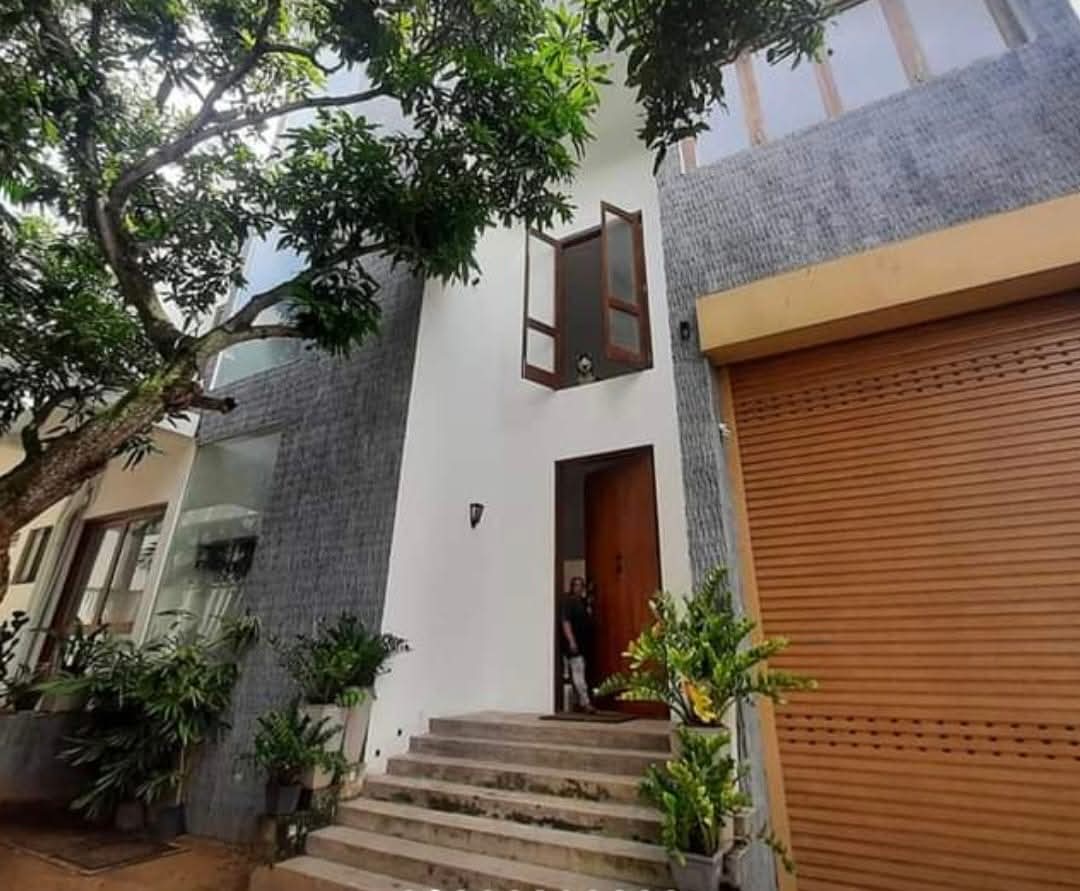 House for Sale in Cinnamon Garden (Colombo 07)