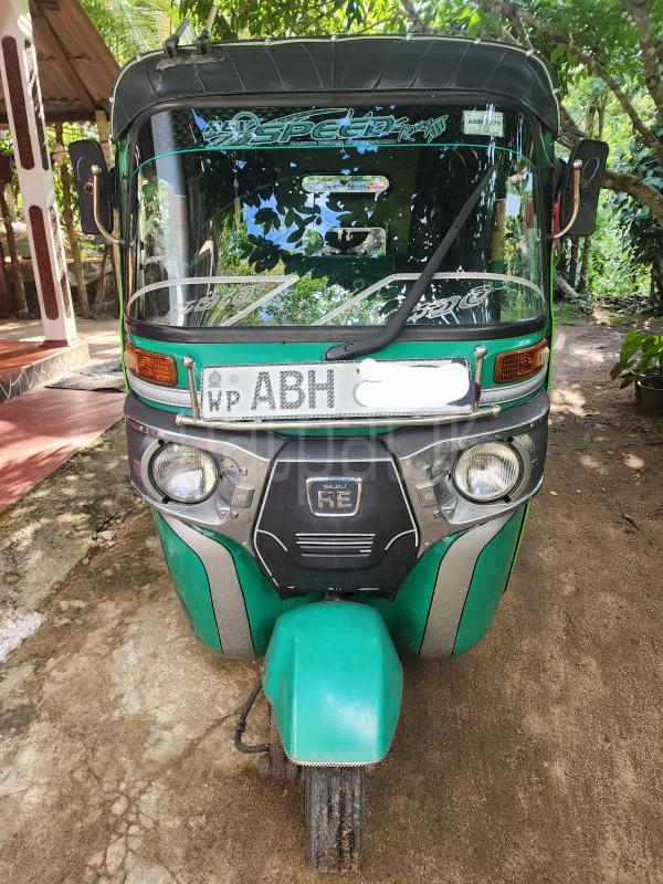 Bajaj Three Wheel 2015 - பயன்படுத்தப்பட்டது முச்சக்கர வண்டி sale in Sri Lanka - patpat.lk
