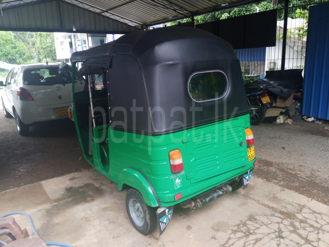 Bajaj Three Wheel 2011 - பயன்படுத்தப்பட்டது முச்சக்கர வண்டி sale in Sri Lanka - patpat.lk