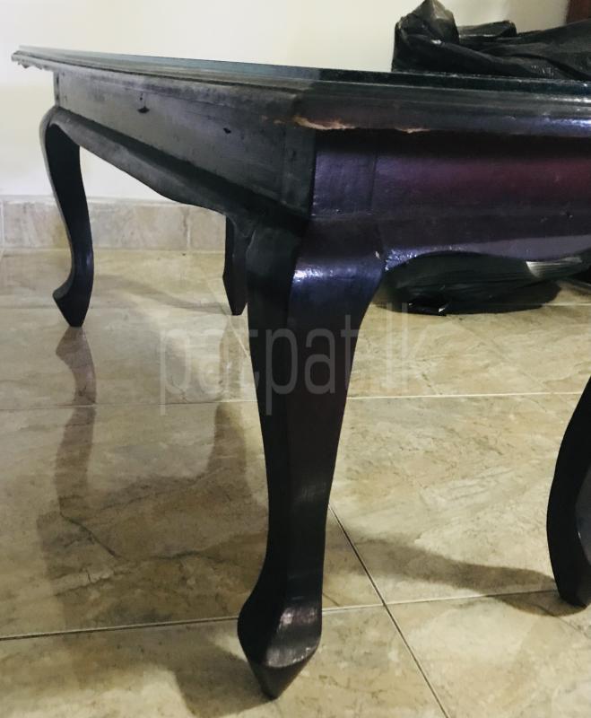 Coffee Table with Glass