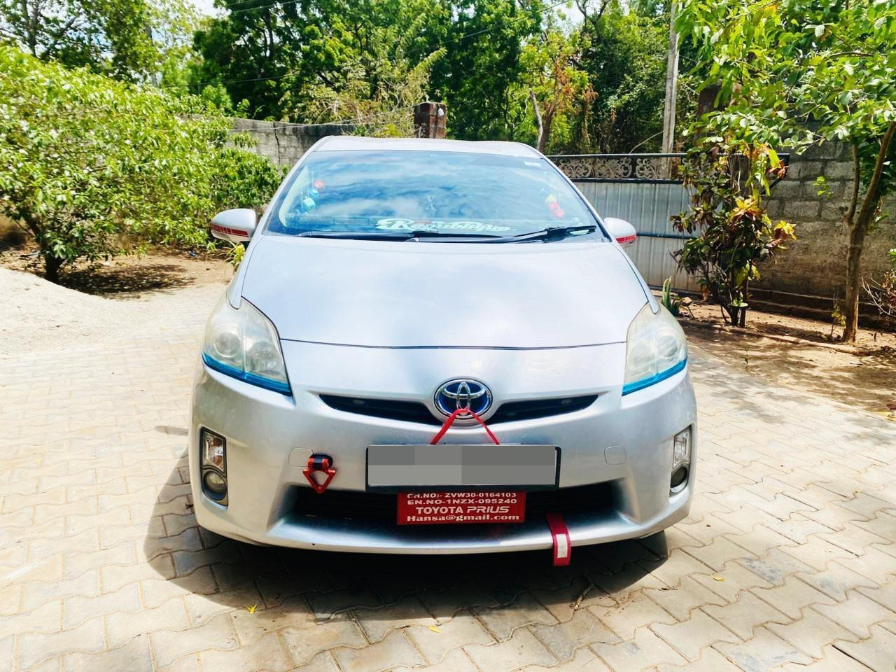 Toyota Prius 2012 - නැවත සකස් කල කාර් sale in Sri Lanka - patpat.lk