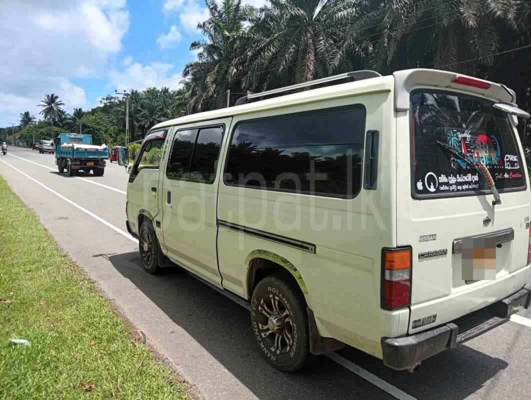 Nissan Caravan 1994 - பயன்படுத்தப்பட்டது வேன் sale in Sri Lanka - patpat.lk