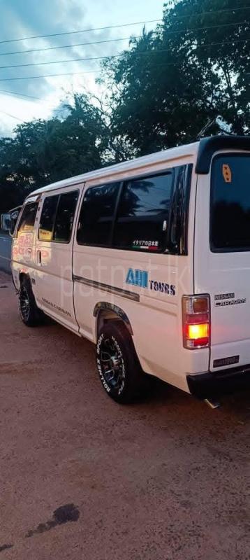 Nissan Caravan 1999 - பயன்படுத்தப்பட்டது வேன் sale in Sri Lanka - patpat.lk