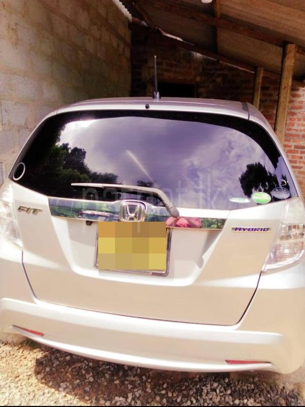 Honda Fit 2012 - பயன்படுத்தப்பட்டது கார் sale in Sri Lanka - patpat.lk