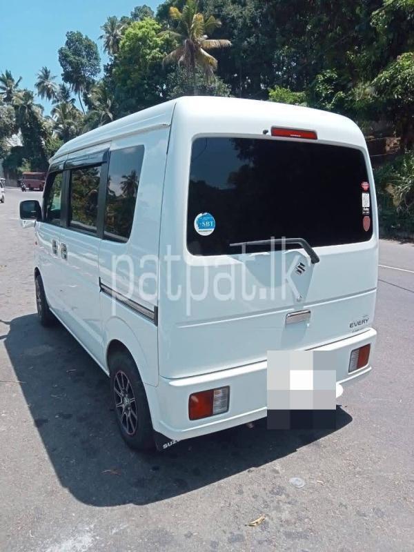 Advertisement image 3