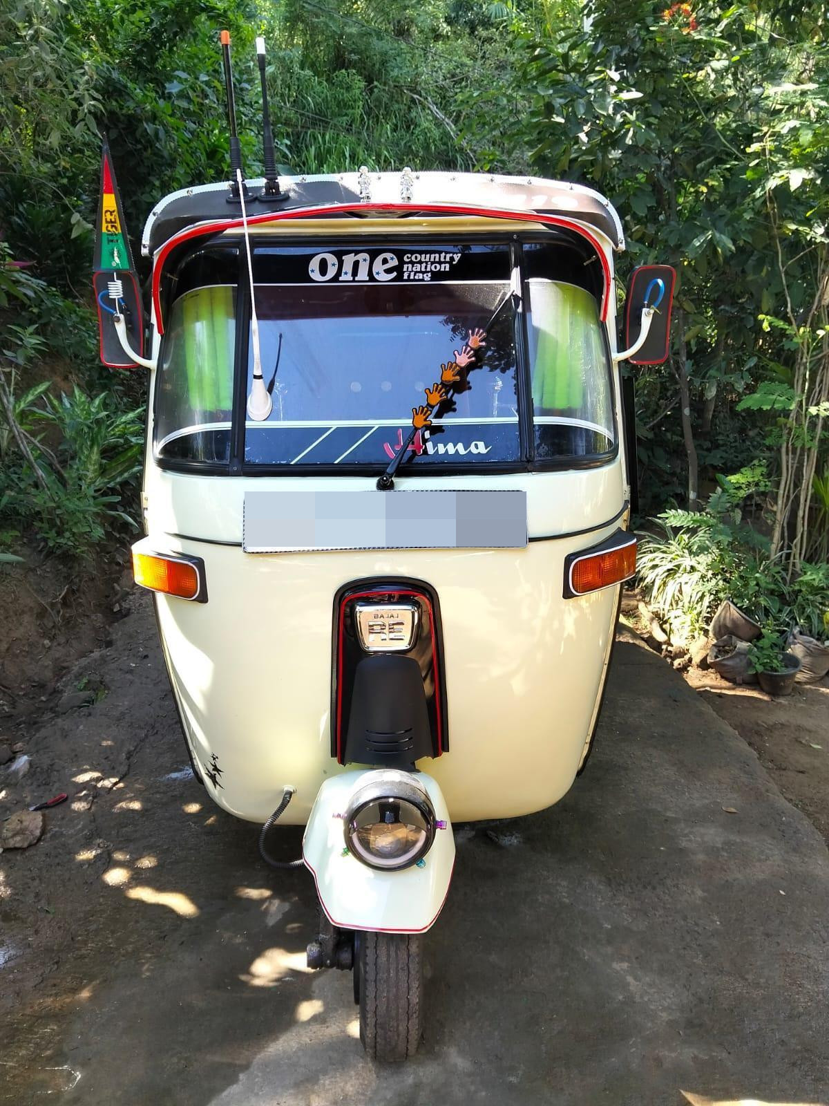 Bajaj 2 stroke 2009 - Used Three wheeler sale in Sri Lanka - patpat.lk