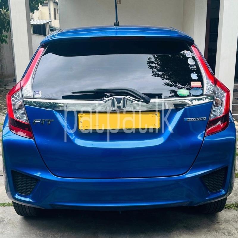 Advertisement image 4