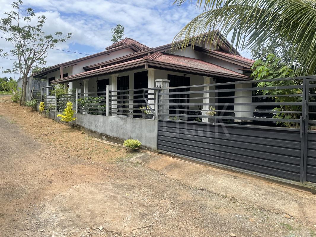 House for Sale in Kamburupitiya