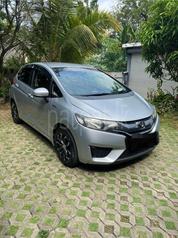 Honda Fit 2014 - பயன்படுத்தப்பட்டது கார் sale in Sri Lanka - patpat.lk