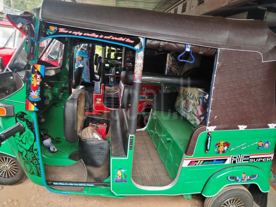 Advertisement image 6