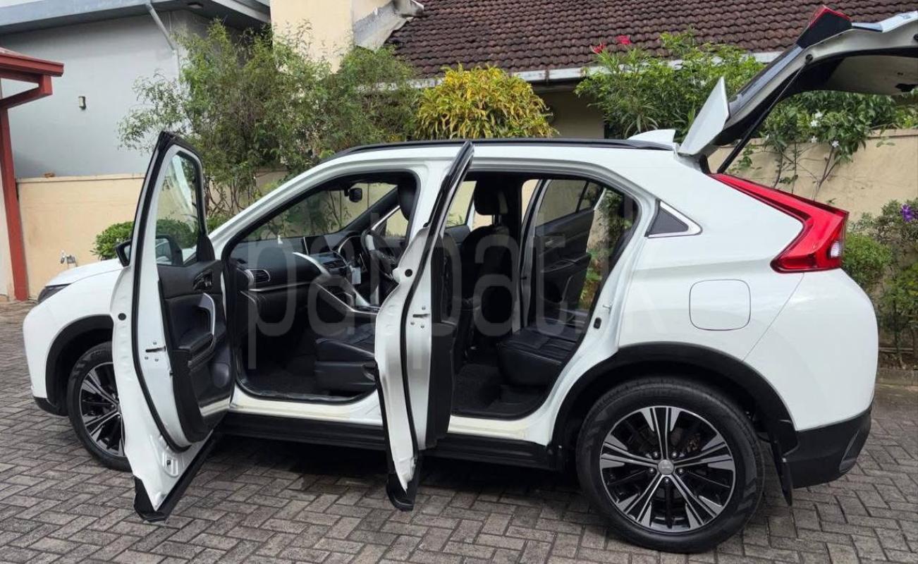 Mitsubishi ECLIPE 2019 - பயன்படுத்தப்பட்டது SUV sale in Sri Lanka - patpat.lk