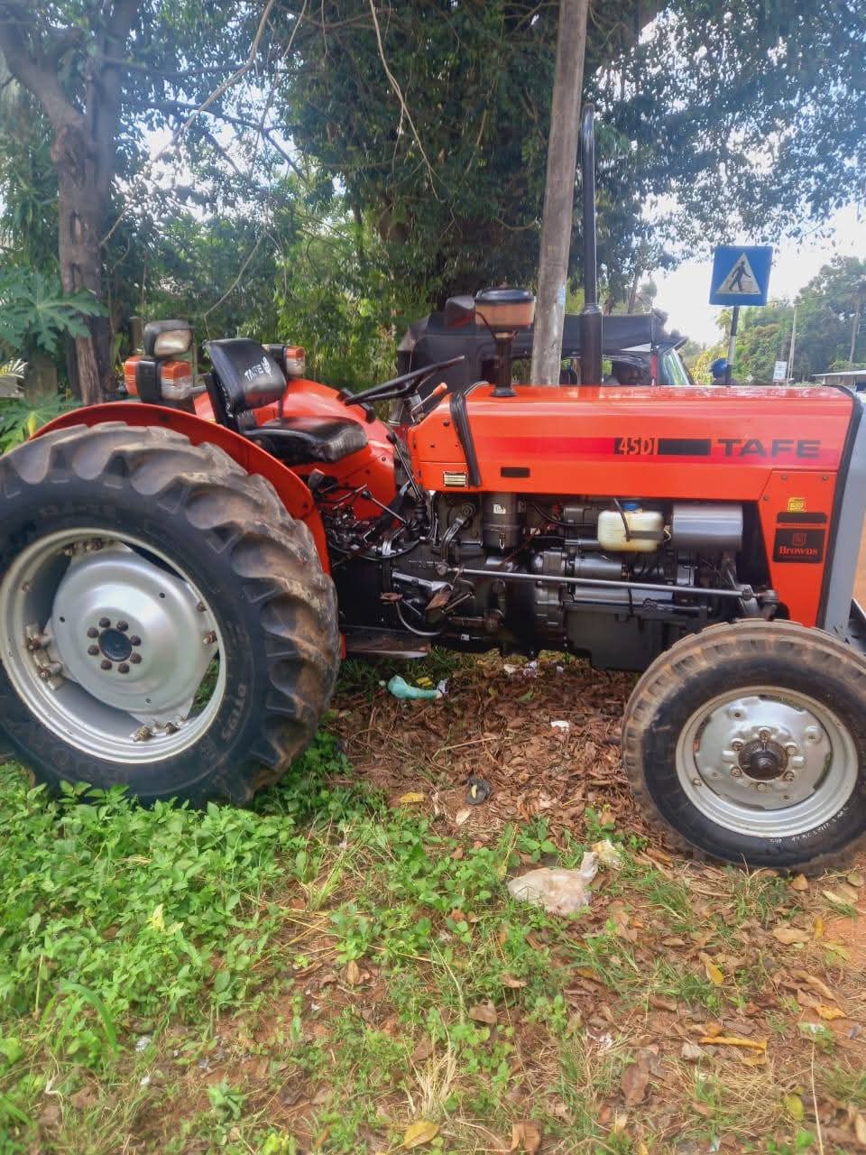 Advertisement image 6