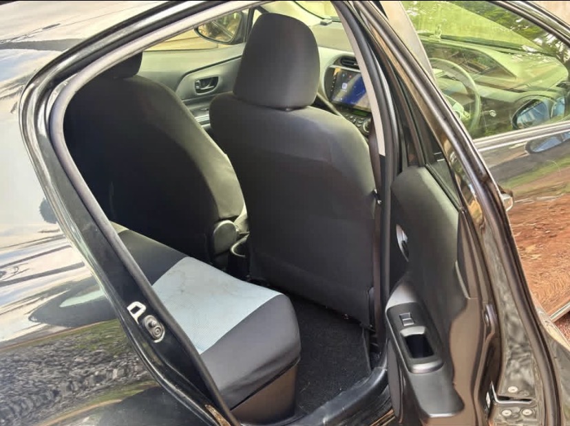 Toyota Aqua 2013 - Used Car sale in Sri Lanka - patpat.lk