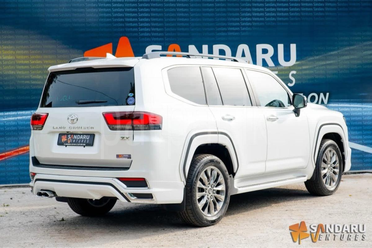 Advertisement image 4