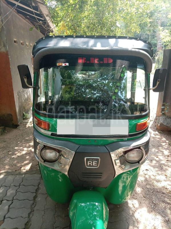 Bajaj Three Wheel 2015 - பயன்படுத்தப்பட்டது முச்சக்கர வண்டி sale in Sri Lanka - patpat.lk