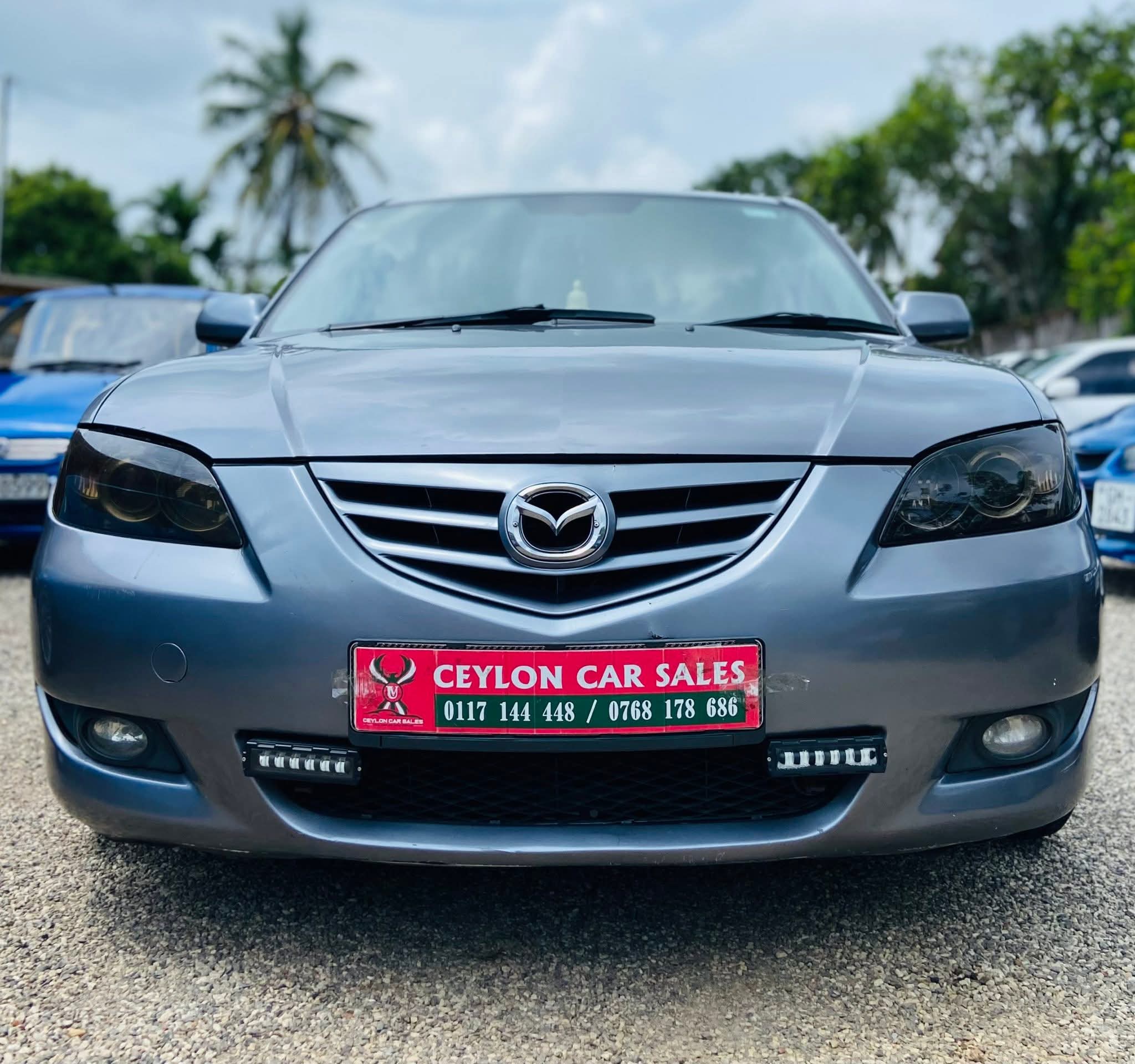 Mazda Axela 2003 - Used Car sale in Sri Lanka - patpat.lk
