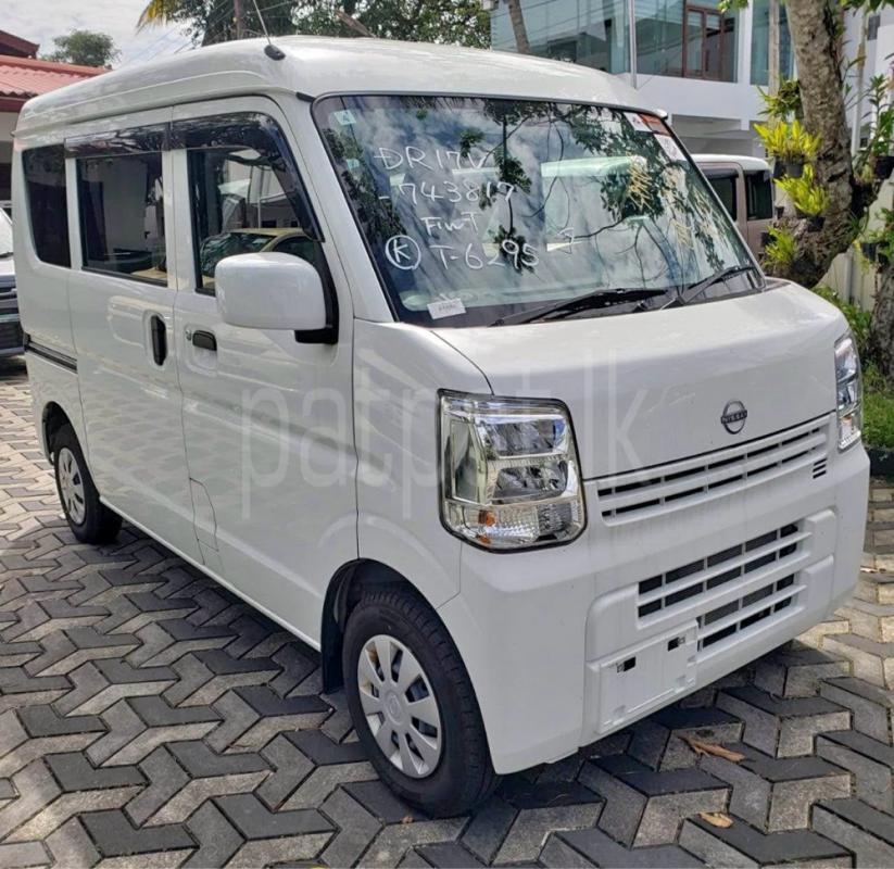 Advertisement image 1