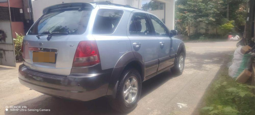 KIA Sorento 2004 - பயன்படுத்தப்பட்டது SUV sale in Sri Lanka - patpat.lk