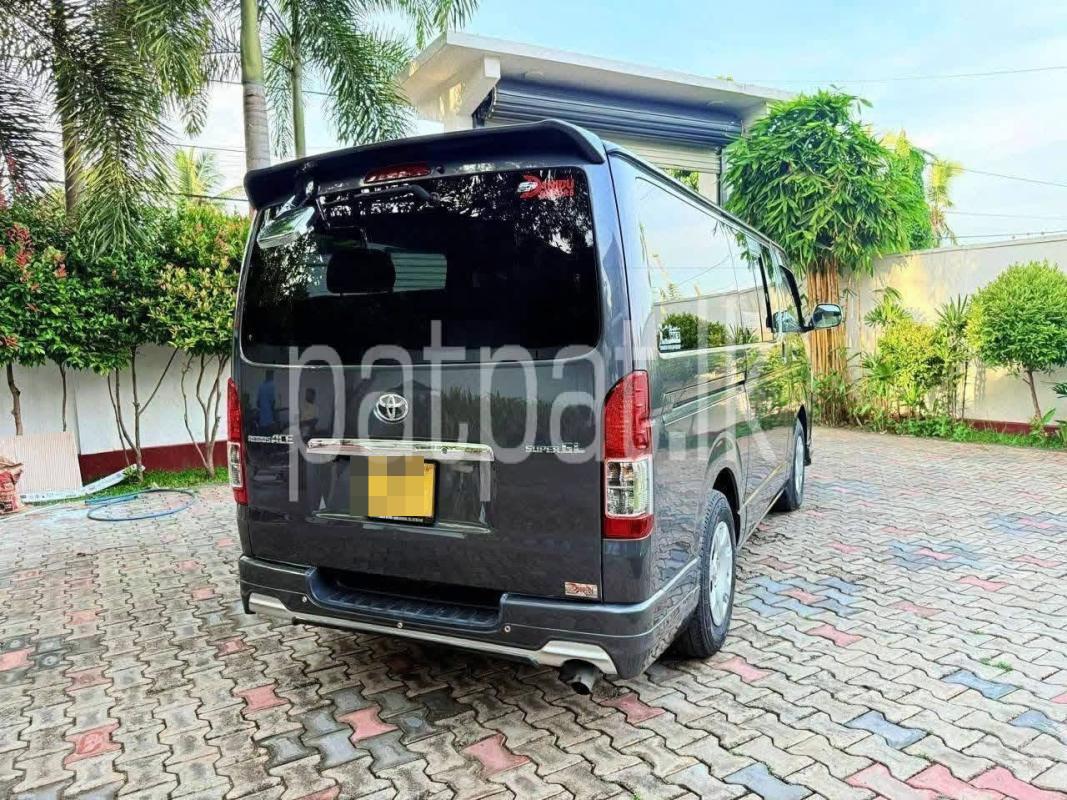 Advertisement image 3