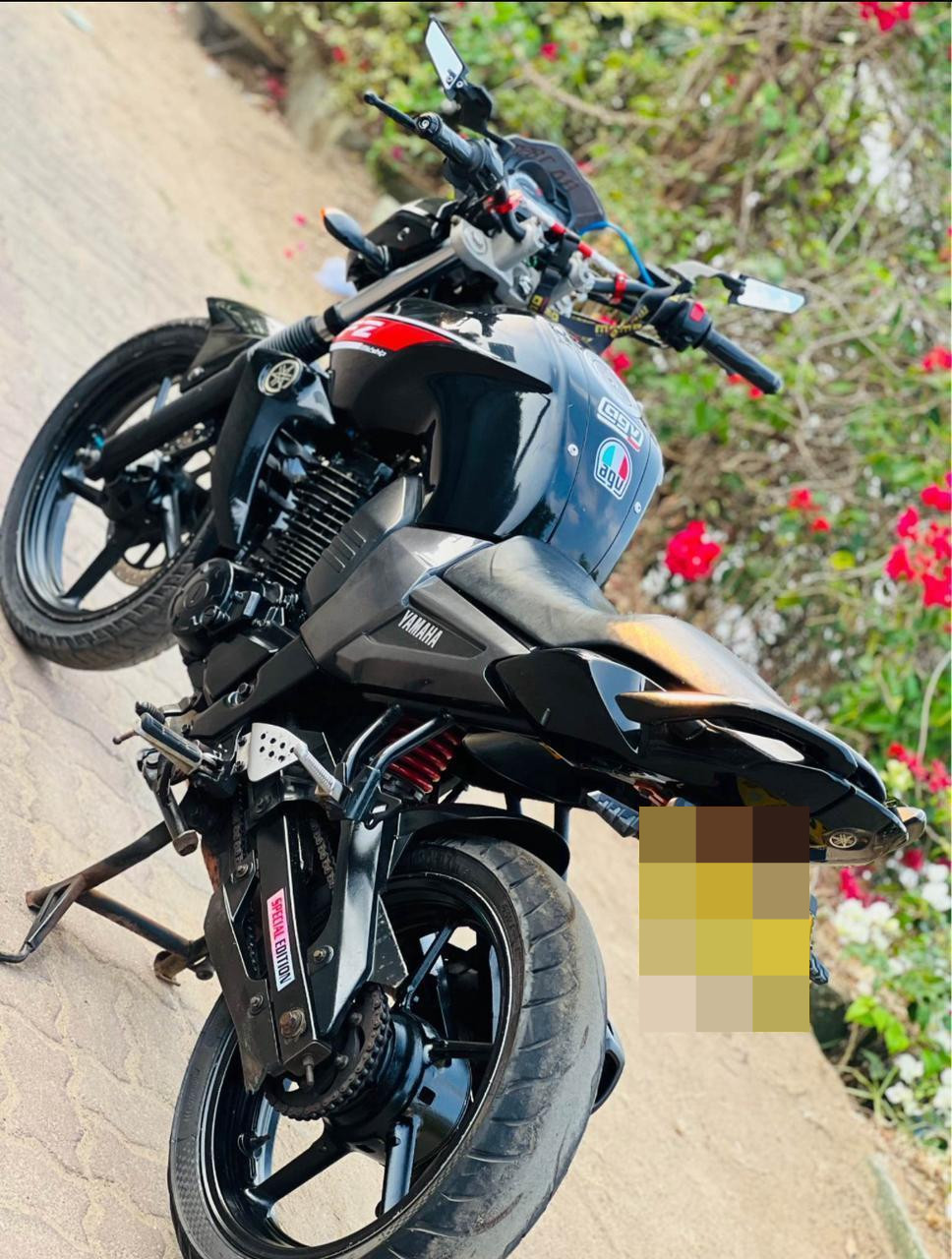 Yamaha FZ 2012 - பயன்படுத்தப்பட்டது பைக் sale in Sri Lanka - patpat.lk