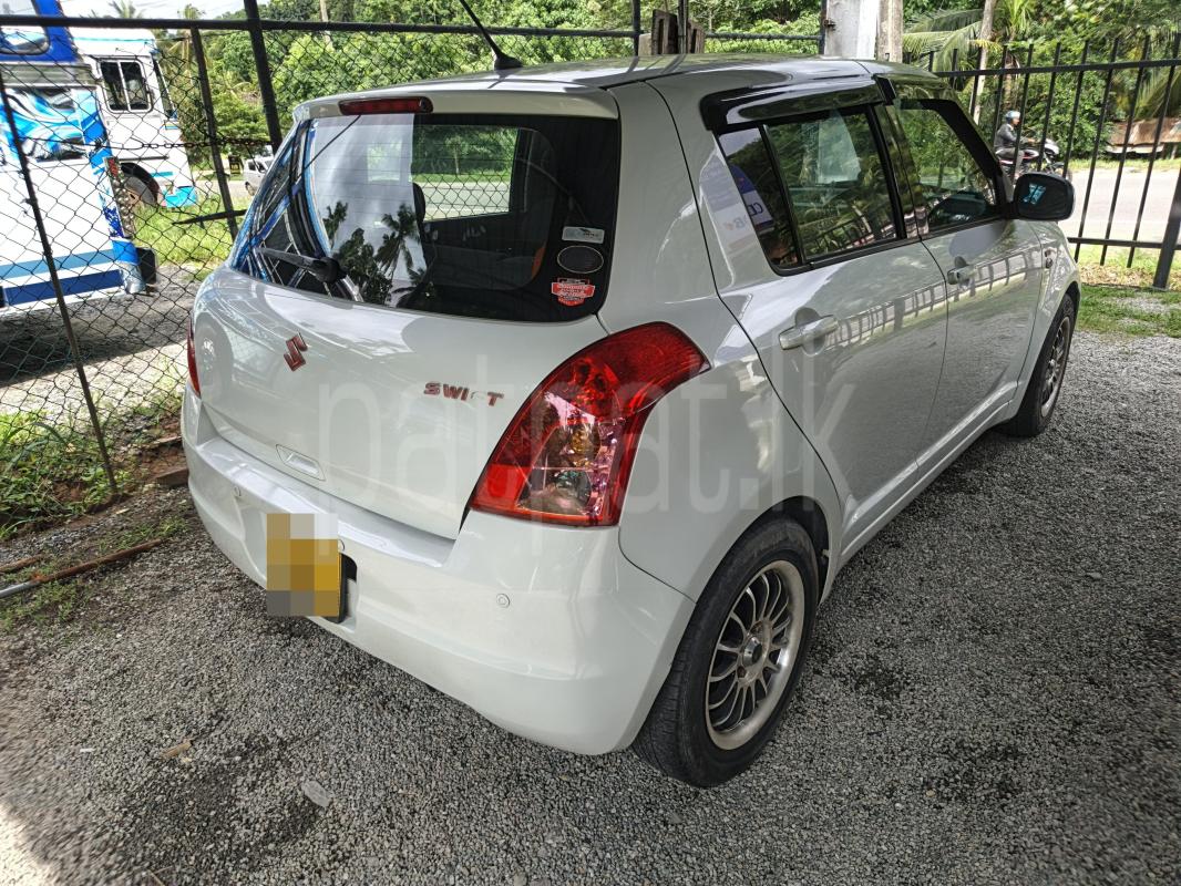 Suzuki Swift 2000 - பயன்படுத்தப்பட்டது கார் sale in Sri Lanka - patpat.lk