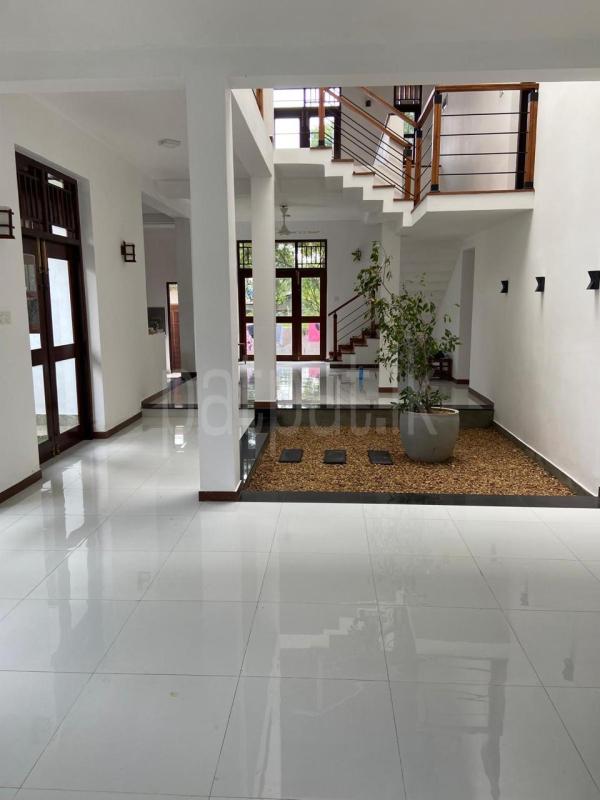 House for Sale in Boralesgamuwa ads-image-1