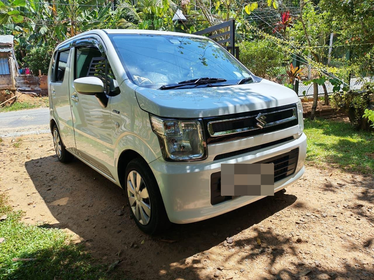 Suzuki Wagon R 2018 - பயன்படுத்தப்பட்டது கார் sale in Sri Lanka - patpat.lk
