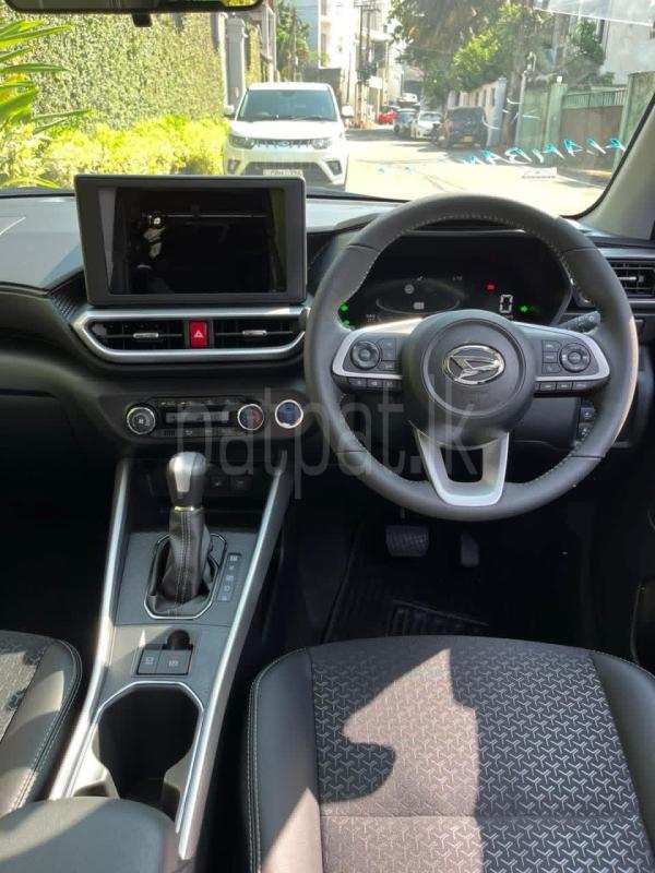 Advertisement image 6