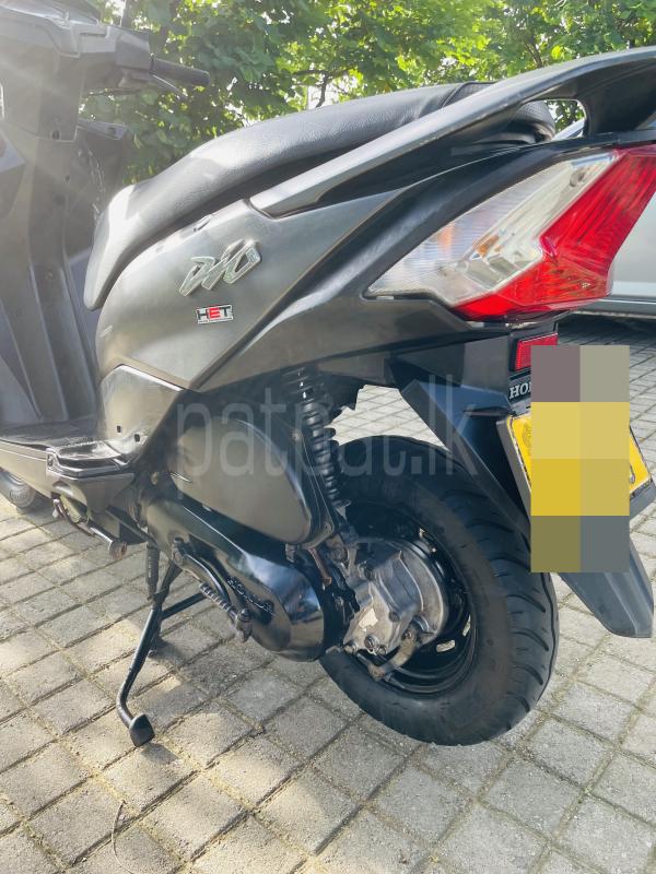 Honda Dio 2018 - பயன்படுத்தப்பட்டது பைக் sale in Sri Lanka - patpat.lk