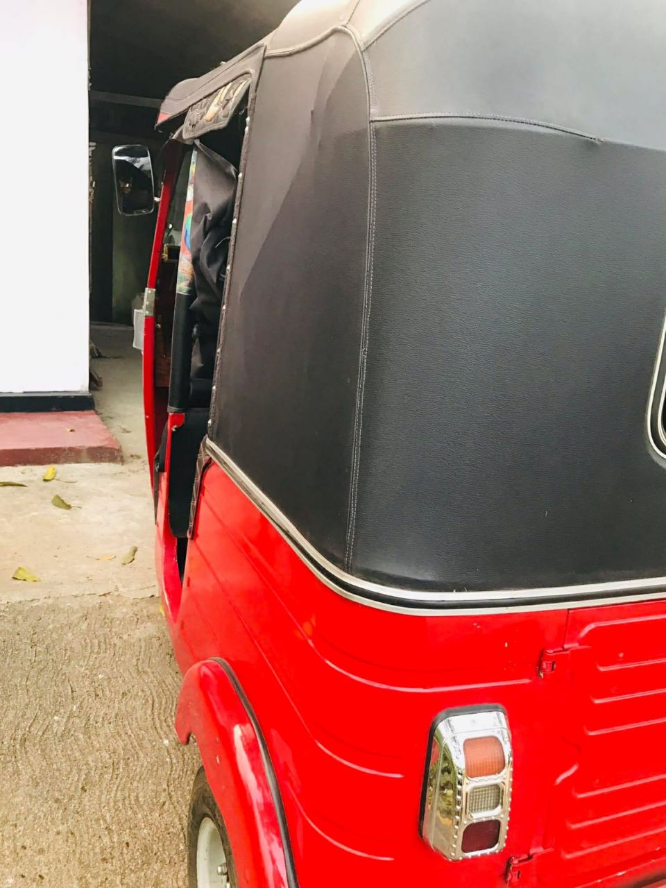 Advertisement image 4