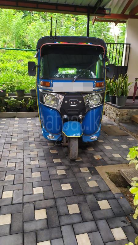 Bajaj Three Wheel 2016 - பயன்படுத்தப்பட்டது முச்சக்கர வண்டி sale in Sri Lanka - patpat.lk