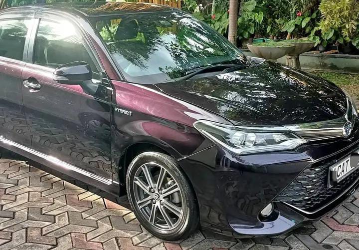 Toyota Axio 2017 - Used Car sale in Sri Lanka - patpat.lk