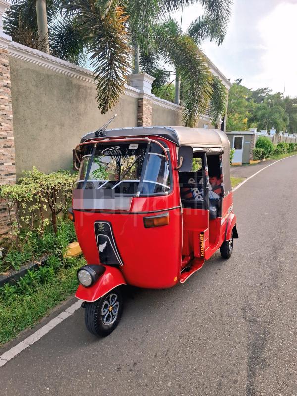 Bajaj Three Wheel 2009 - பயன்படுத்தப்பட்டது முச்சக்கர வண்டி sale in Sri Lanka - patpat.lk