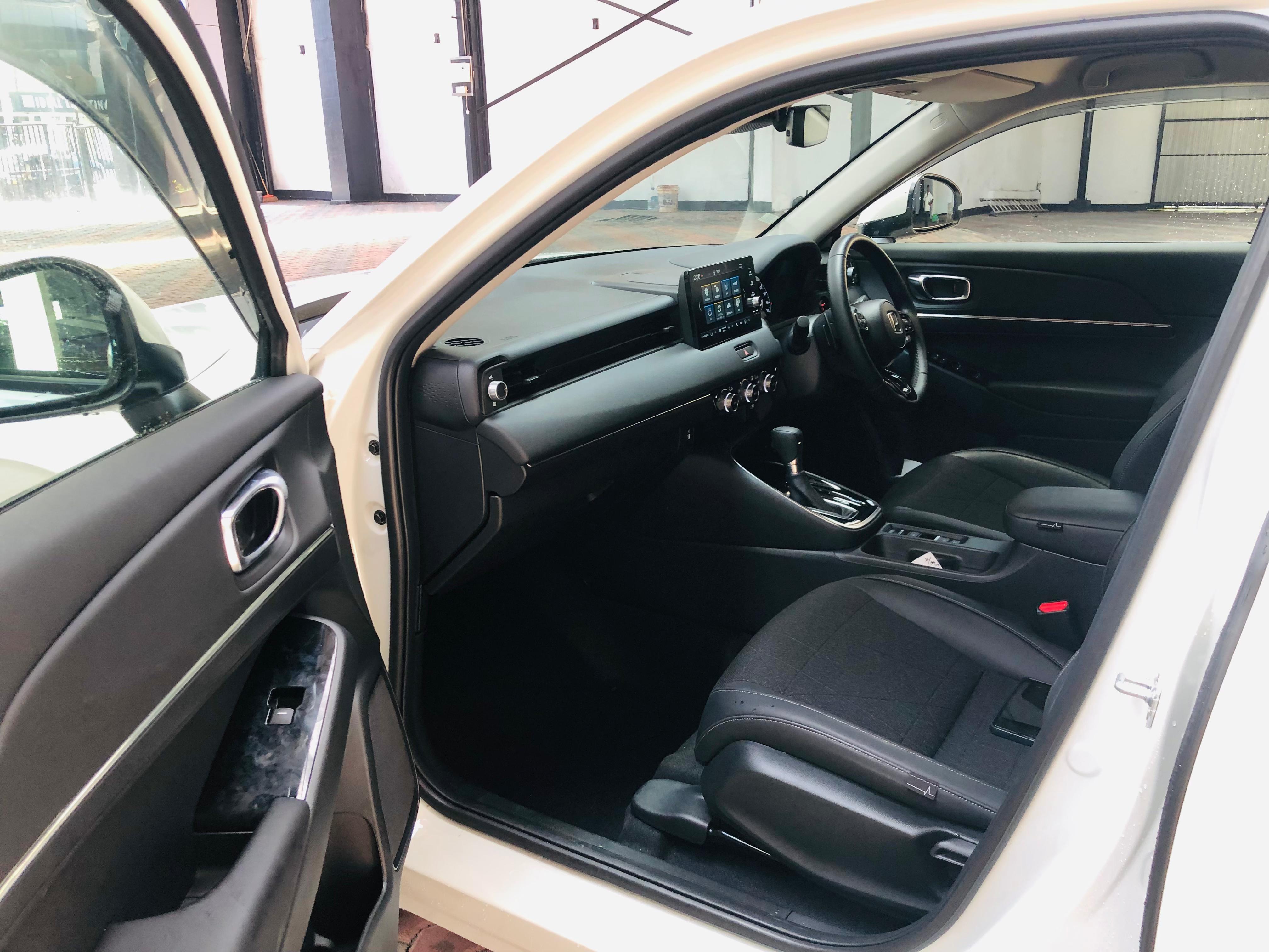 Honda Vezel 2024 - சான்றளிக்கப்பட்டது SUV sale in Sri Lanka - patpat.lk